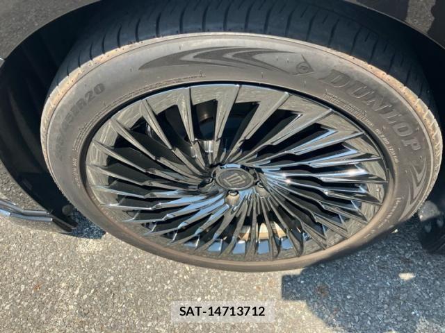 Toyota CROWN SEDAN 2024-12 8129509-11