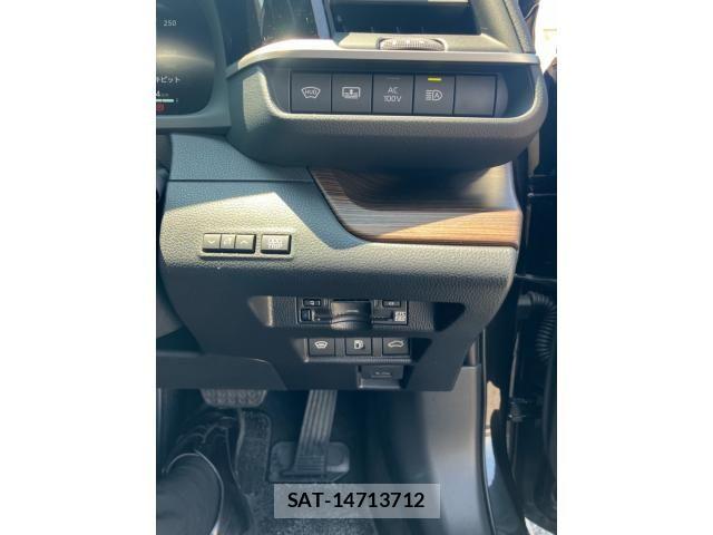 Toyota CROWN SEDAN 2024-12 8129509-19