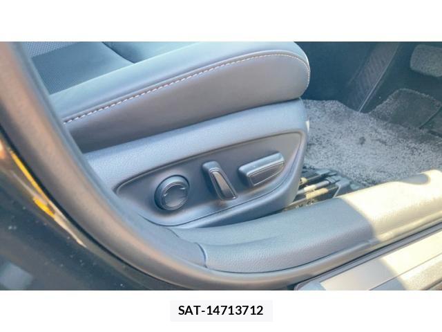Toyota CROWN SEDAN 2024-12 8129509-25