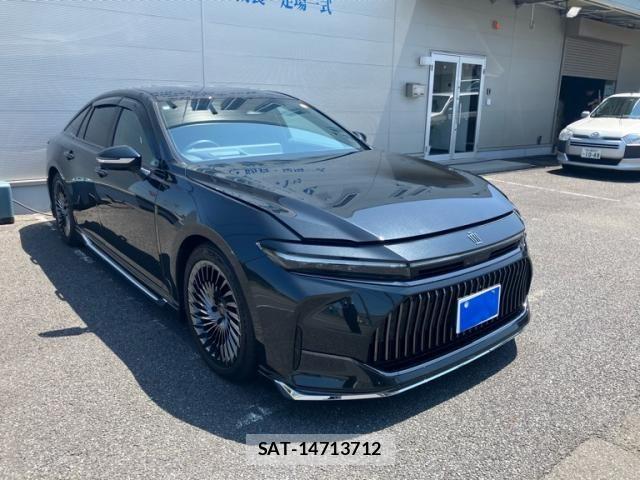 Toyota CROWN SEDAN 2024-12 8129509-2
