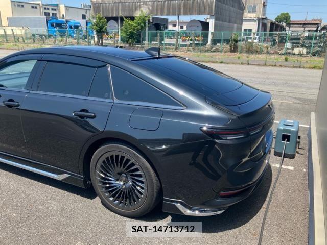 Toyota CROWN SEDAN 2024-12 8129509-4
