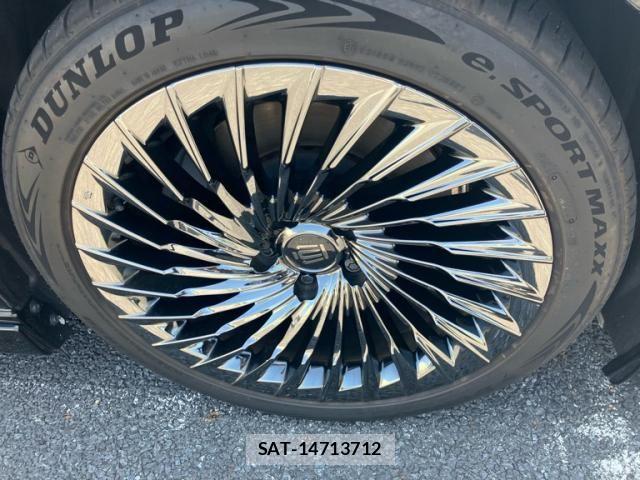 Toyota CROWN SEDAN 2024-12 8129509-8