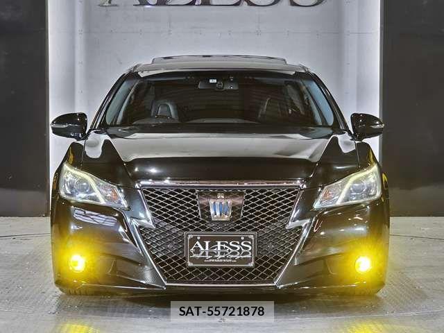 Toyota CROWN SEDAN 2013-11 8145624-12