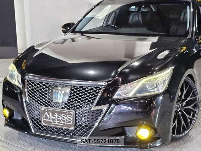 Toyota CROWN SEDAN 2013-11 8145624-5