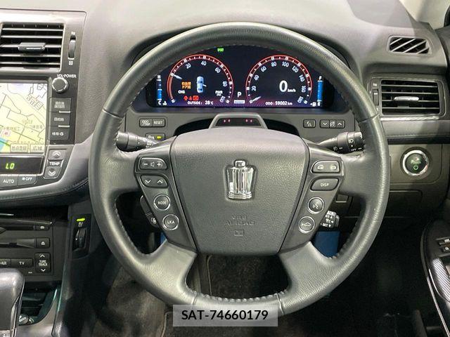 Toyota CROWN SEDAN 2009-09 8158215-11