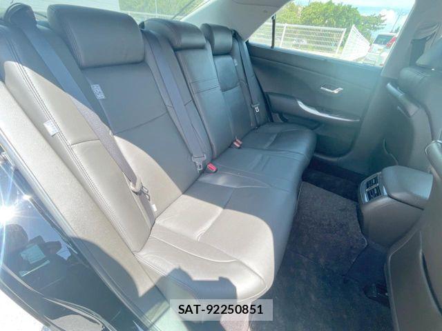 Toyota CROWN SEDAN 2010-09 8158214-9