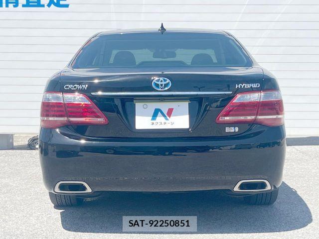 Toyota CROWN SEDAN 2010-09 8158214-15