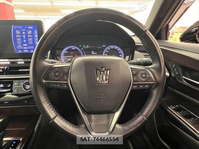 Toyota CROWN SEDAN 2021-09 8158209-9