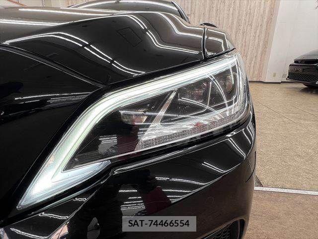 Toyota CROWN SEDAN 2021-09 8158209-19