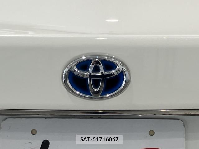 Toyota CROWN SEDAN 2015-04 8158210-23
