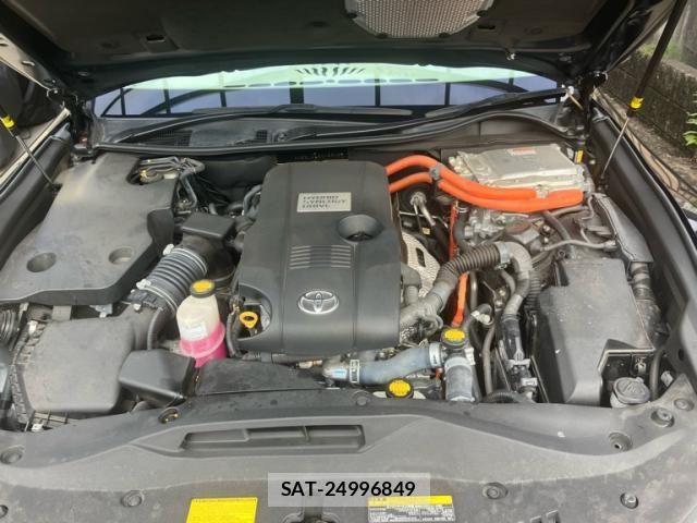 Toyota CROWN SEDAN 2013-03 8158213-21