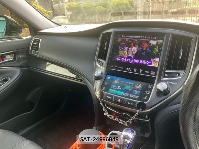Toyota CROWN SEDAN 2013-03 8158213-25