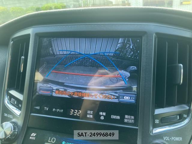 Toyota CROWN SEDAN 2013-03 8158213-28