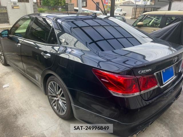 Toyota CROWN SEDAN 2013-03 8158213-3