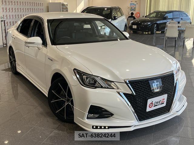 Toyota CROWN SEDAN 2017-12 8207048-15