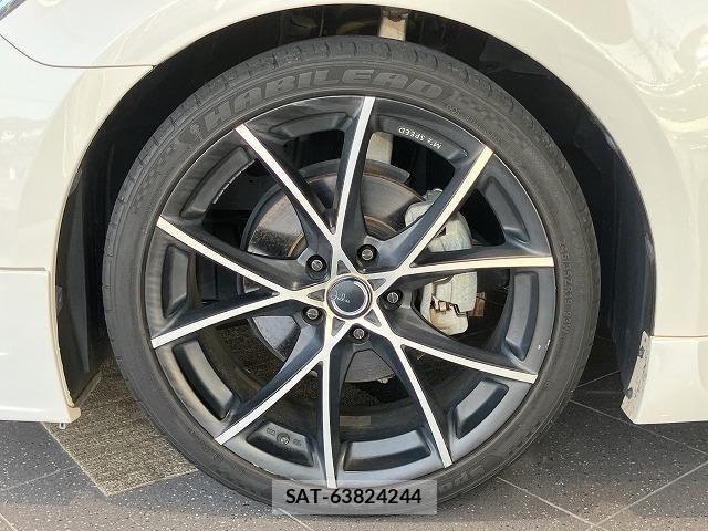 Toyota CROWN SEDAN 2017-12 8207048-19