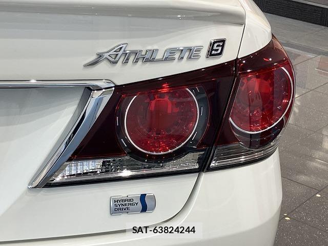Toyota CROWN SEDAN 2017-12 8207048-24