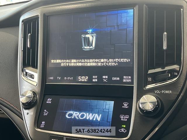 Toyota CROWN SEDAN 2017-12 8207048-2