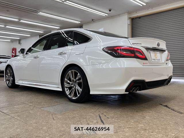Toyota CROWN SEDAN 2021-11 8207041-19