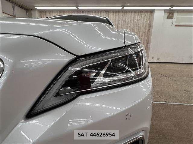 Toyota CROWN SEDAN 2021-11 8207041-21