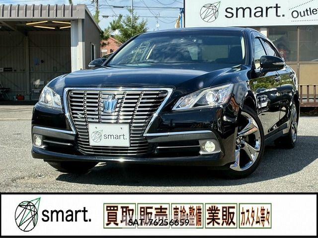 Toyota CROWN SEDAN 2014-12 8207062-0