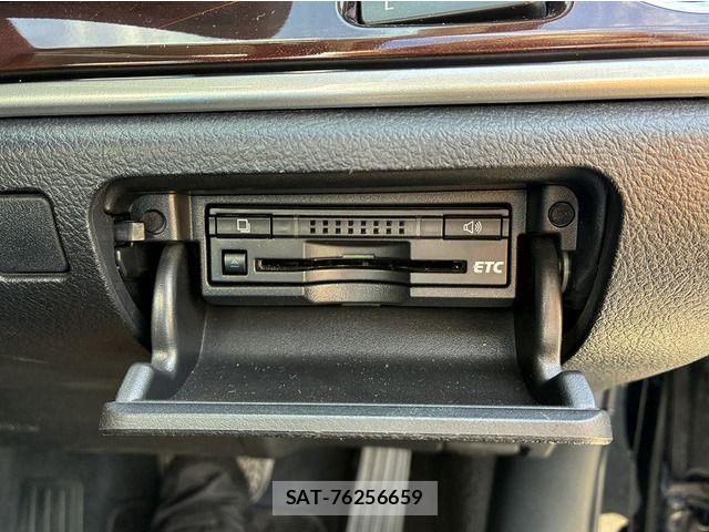 Toyota CROWN SEDAN 2014-12 8207062-19