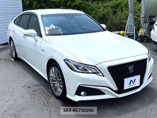 Toyota CROWN SEDAN 2020-01 8207049-15