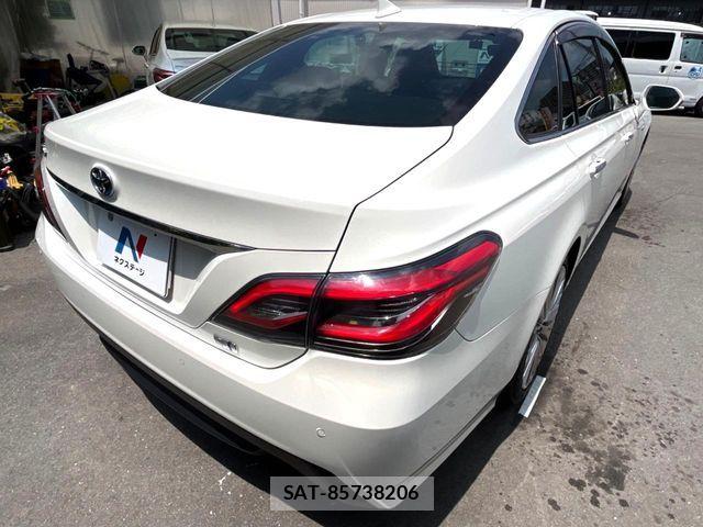 Toyota CROWN SEDAN 2020-01 8207049-16