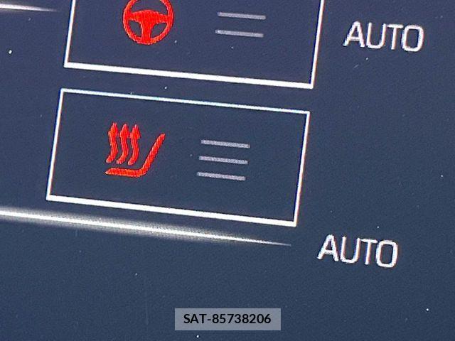 Toyota CROWN SEDAN 2020-01 8207049-6