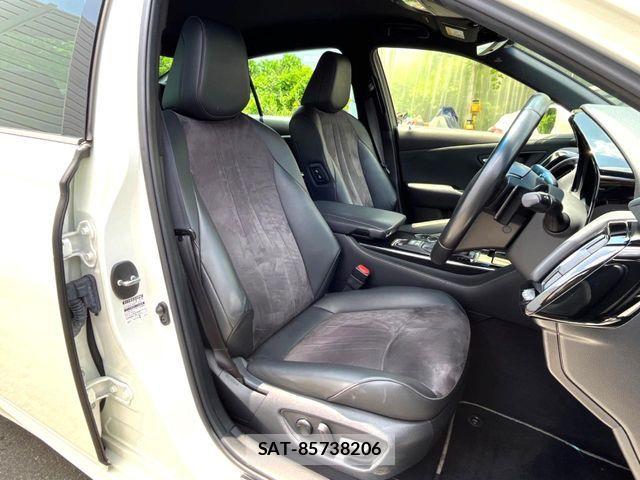 Toyota CROWN SEDAN 2020-01 8207049-8