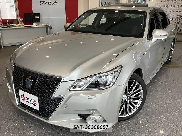 Toyota CROWN SEDAN 2015-08 8207052-14
