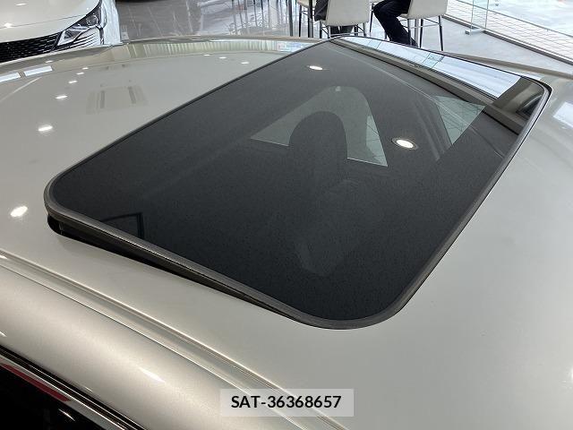 Toyota CROWN SEDAN 2015-08 8207052-4