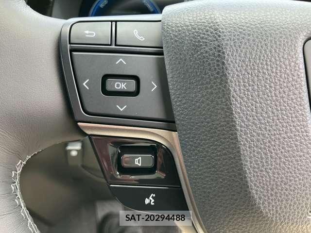 Toyota CROWN SEDAN 2024-03 8207024-12