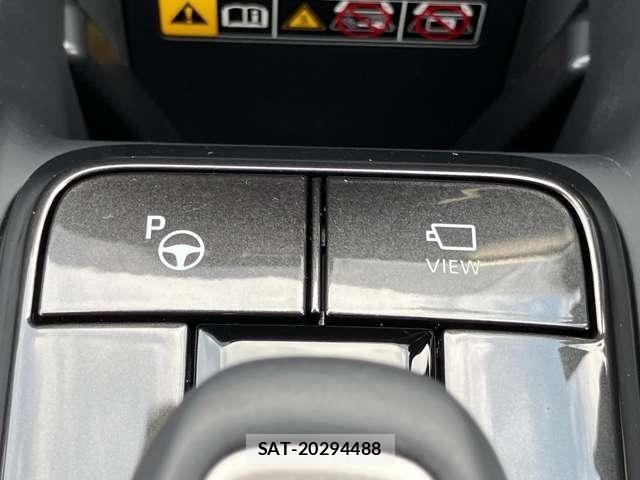 Toyota CROWN SEDAN 2024-03 8207024-24