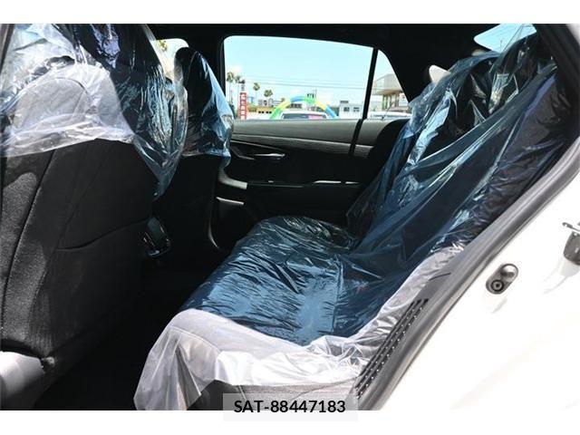 Toyota CROWN SEDAN 2019-07 8207050-13