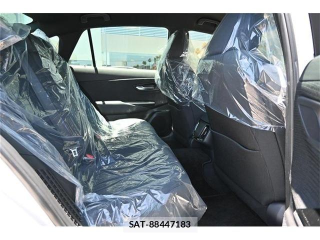 Toyota CROWN SEDAN 2019-07 8207050-14