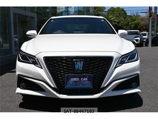 Toyota CROWN SEDAN 2019-07 8207050-7