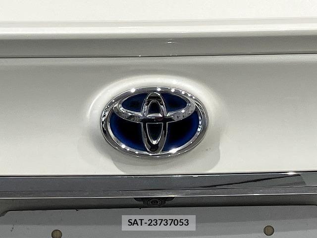 Toyota CROWN SEDAN 2019-05 8207036-25