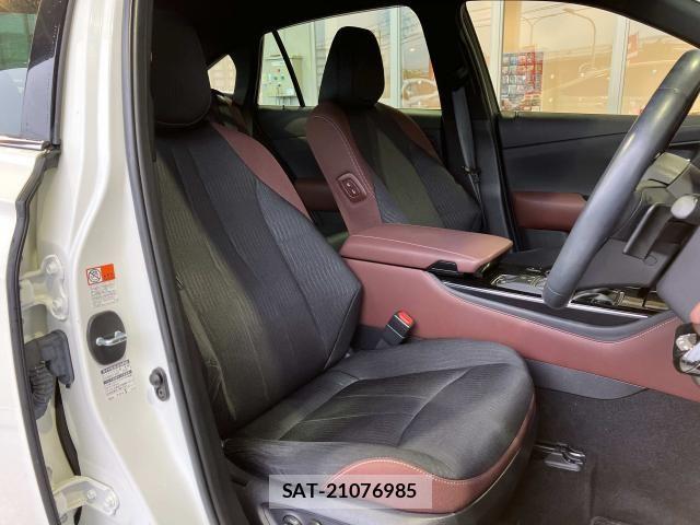 Toyota CROWN SEDAN 2021-01 8207037-17