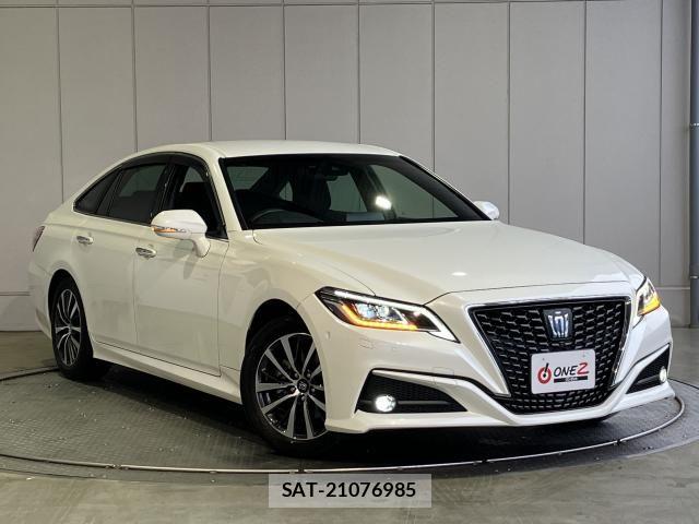 Toyota CROWN SEDAN 2021-01 8207037-24