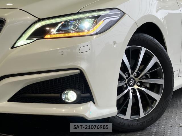 Toyota CROWN SEDAN 2021-01 8207037-2