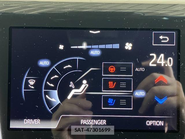 Toyota CROWN SEDAN 2018-09 8207031-11