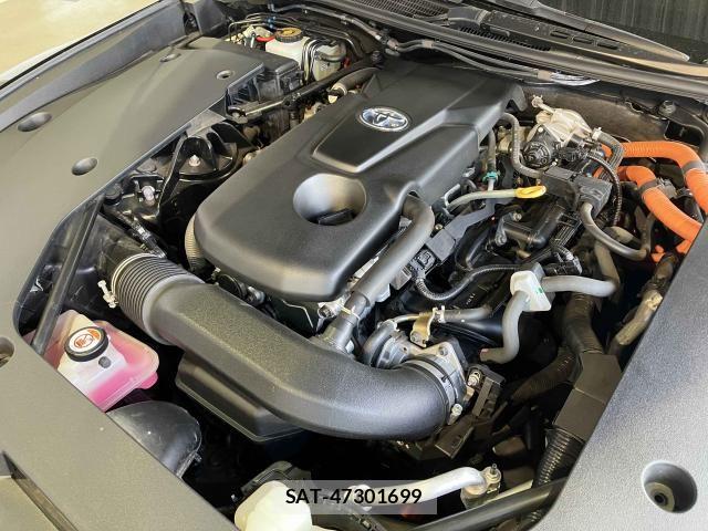 Toyota CROWN SEDAN 2018-09 8207031-21