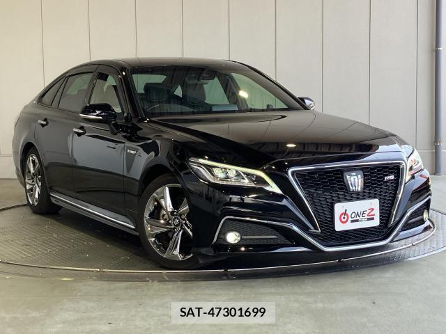 Toyota CROWN SEDAN 2018-09 8207031-24