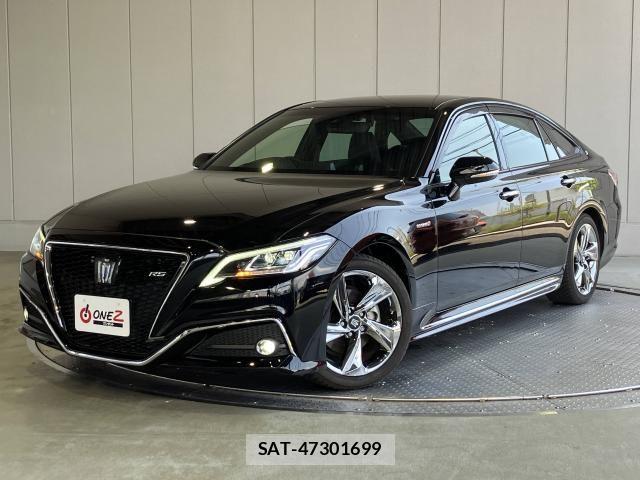 Toyota CROWN SEDAN 2018-09 8207031-26