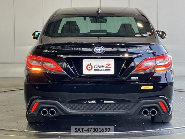 Toyota CROWN SEDAN 2018-09 8207031-28