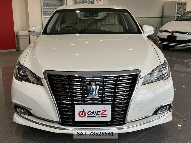 Toyota CROWN SEDAN 2016-01 8207057-11