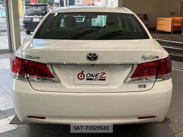 Toyota CROWN SEDAN 2016-01 8207057-12