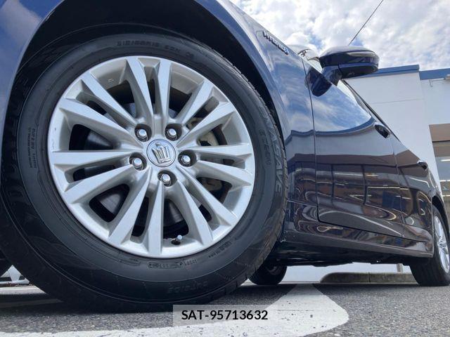 Toyota CROWN SEDAN 2013-07 8207061-8