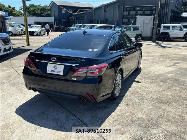 Toyota CROWN SEDAN 2019-06 8207047-13